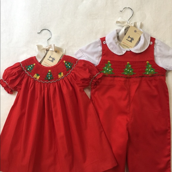 SOLD! Red Christmas smocked dress - Picture 3 of 3